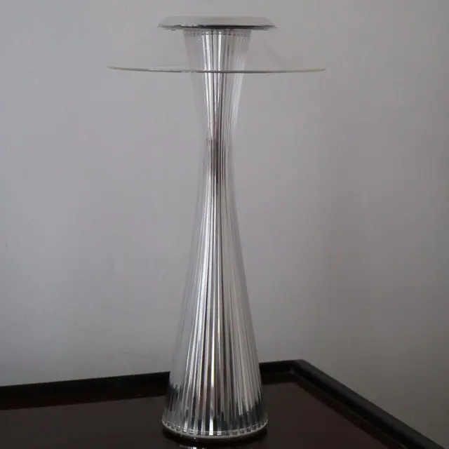 Kartell Space Masa Lambası