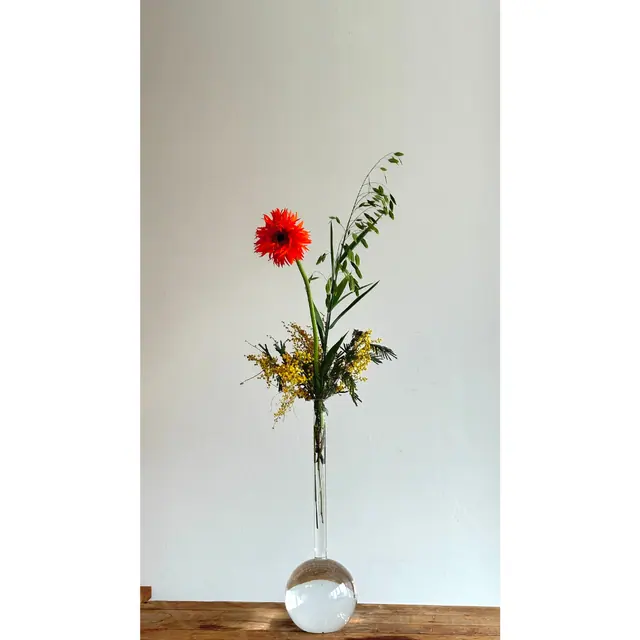 Yuvarlak Cam Mumluk/Şişe/Vazo Antony Todd Studio